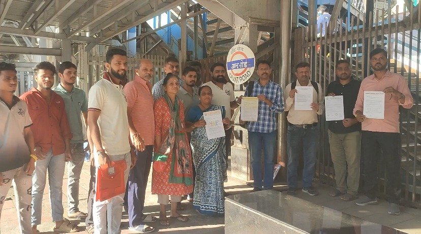 ग्रँट रोड स्टेशन एस्केलेटर मागणी
