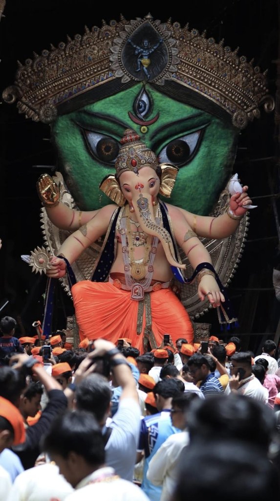 Malabar Hill Cha Raja Idol